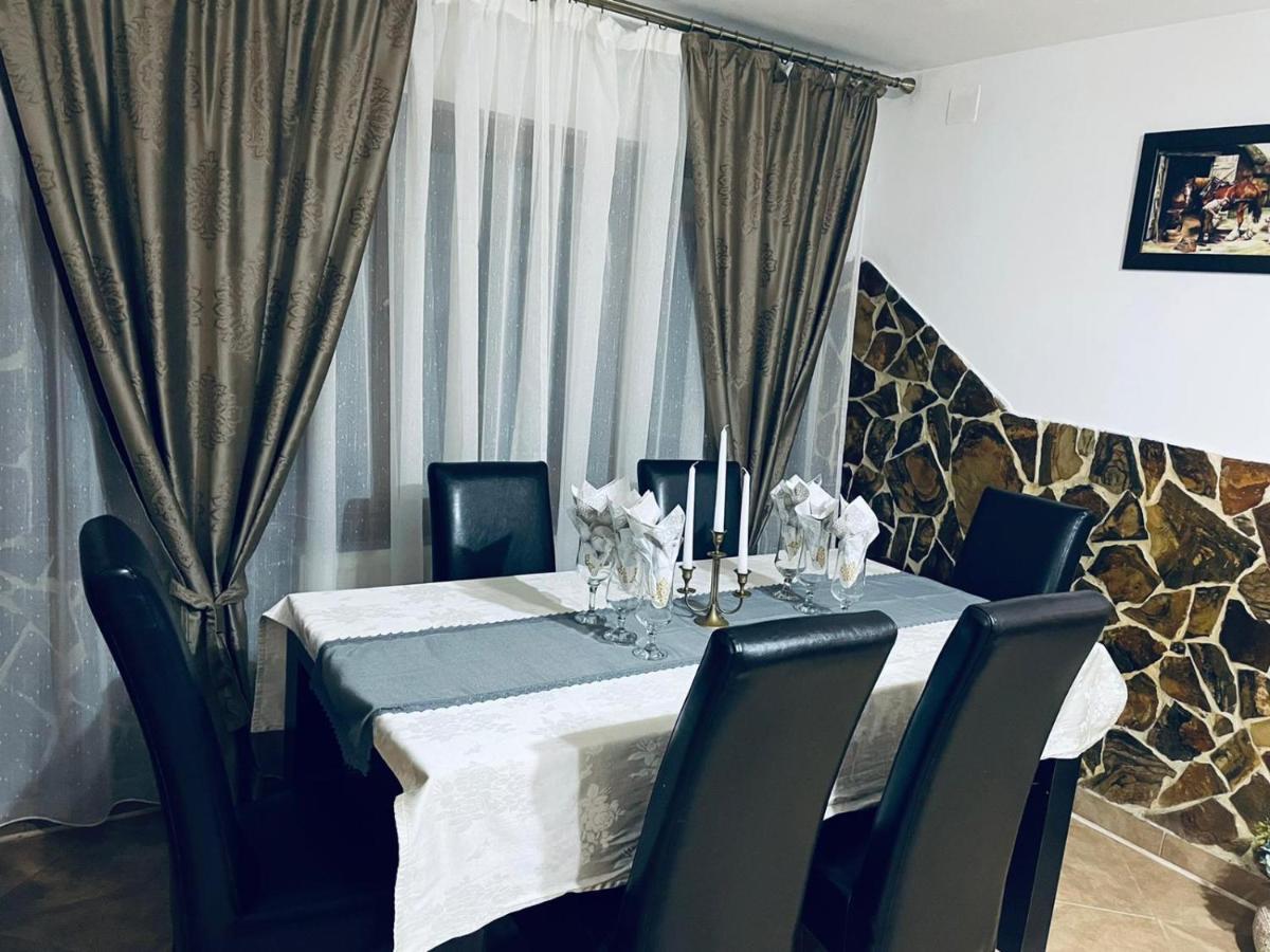 Cabana Loredana Vadu Motilor Exteriör bild