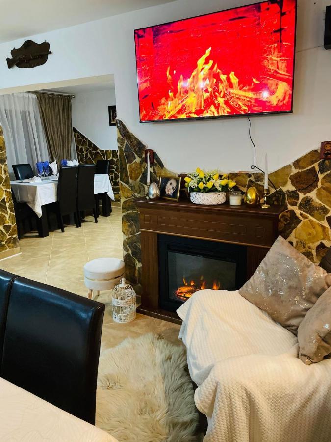 Cabana Loredana Vadu Motilor Exteriör bild